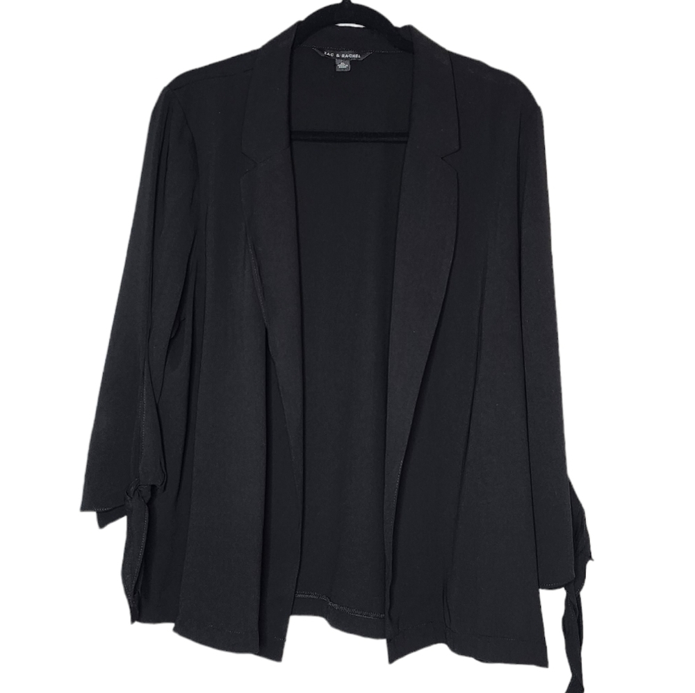 Zac & Rachel black flowy tie cuff blazer. Women's size XL